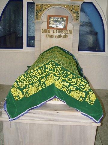 Daniyal Nebi (a.s) türbesi — restorasyon öncesi (11)